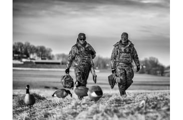 Image of ALPS Outdoorz Floating Deluxe Gun Case, Max-5 Camo, 9200334