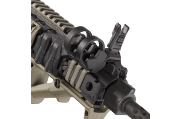 Image of Magpul Industries Rail Light Mount, Right Hand Version, Black, MAG498-RT-BLK
