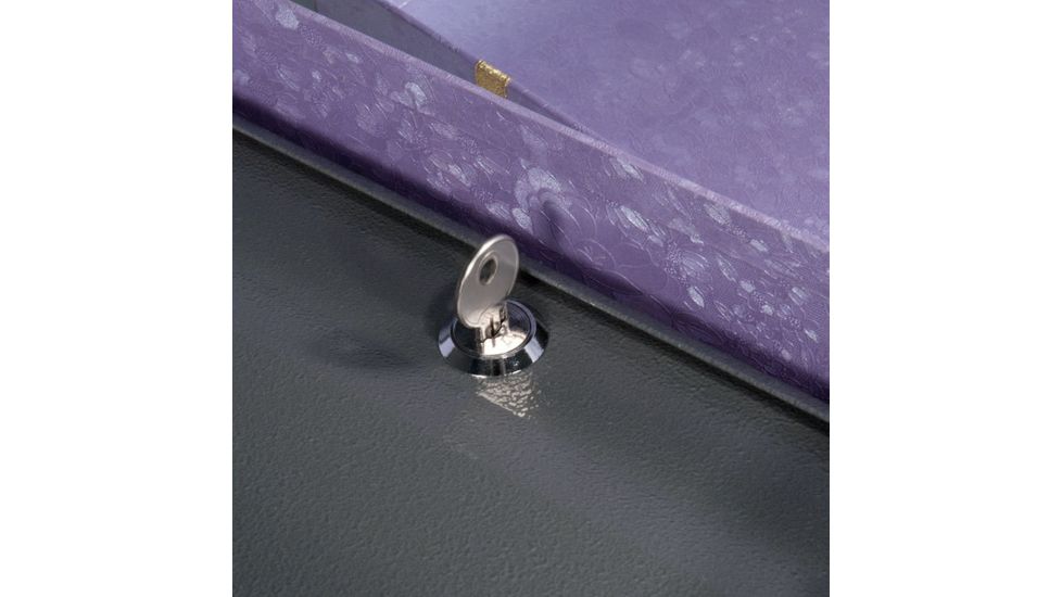 Barska Gift Safe with Key, Lock CB11796