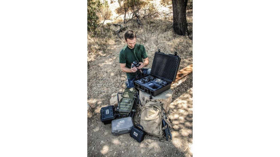 Loaded Gear HD-150 WP Protective Hard Case w/ Foam Padding, 2 Padlock Mounting Points, Black BH12560