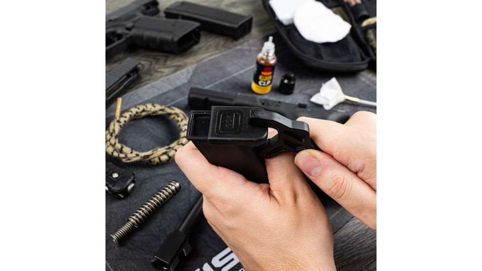 Otis Technology Professional - Pistol Cleaning Kit for Glocks for 9MM, .40 cal &amp; .45 cal, FG-901-945