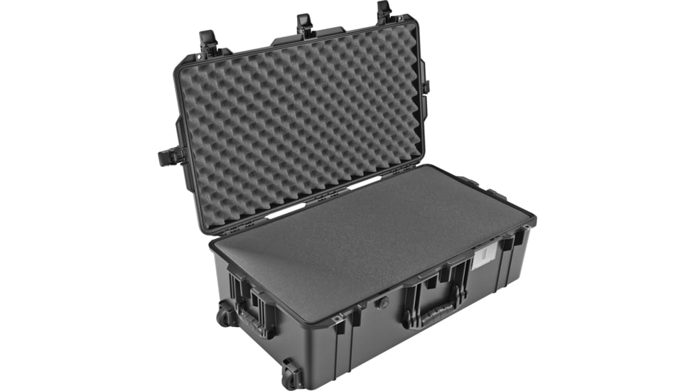 Pelican 1615 AIR Travel Case, Black 016150-0001-111