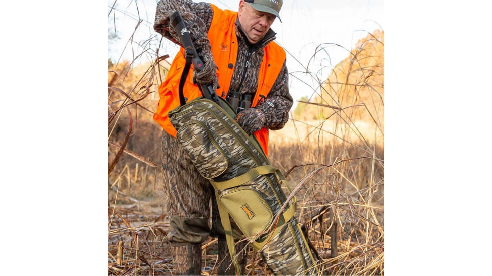 Primos Hunting Scoped Rifle Case, 48in, Mossy Oak Bottomland, Hang Tag, 65635