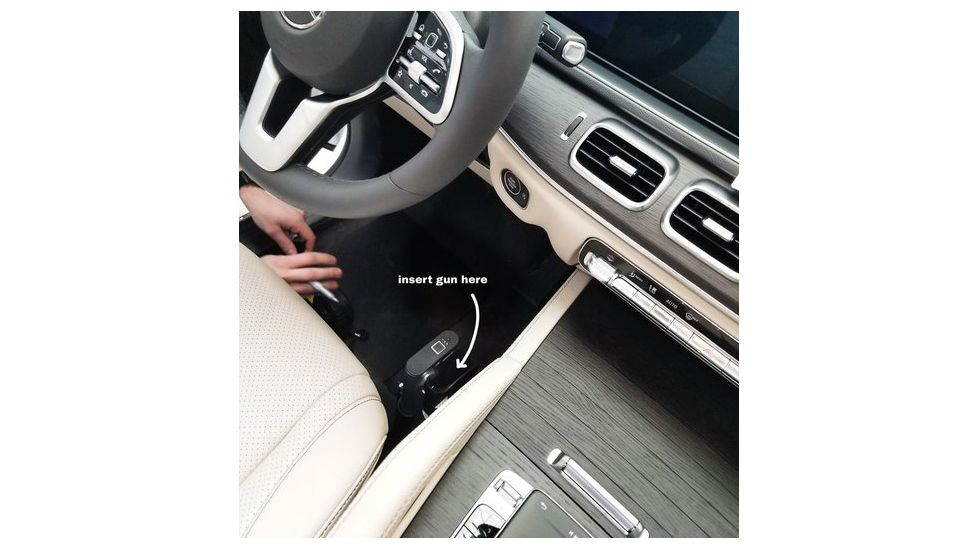 Vara Safety Add-on Universal Car Mount Adapter, For Reach Holster, Black, SQ8604062