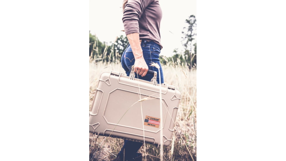 Yukon Outfitters 18in Hard Gun Case, Field Tan, MGWR18T